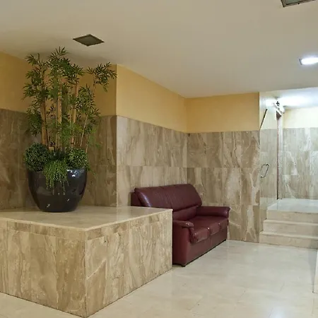Tendency Sagrada Familia Deluxe Apartment