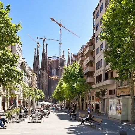 Apartment Tendency Sagrada Familia Deluxe Barcelona